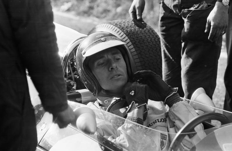 Проте, аварія на треку «Хоккенхаймринг», що відбулася через несправності підвіски, залишила світ Формули-1 без талановитого чемпіона 1963 і 1965 року