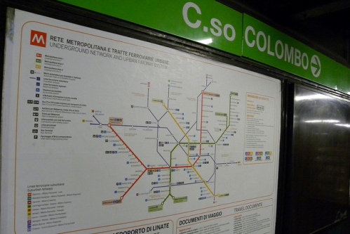 Розібратися в хитросплетінні ліній допоможе карта метро Мілана,   скачати яку можна тут